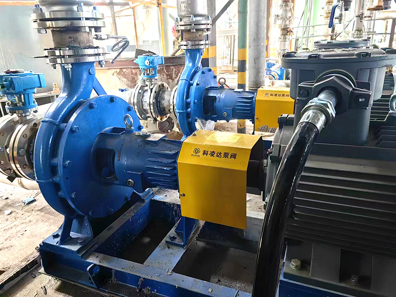 自吸式氟塑料泵的啟動(dòng)與關(guān)停